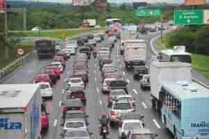 75 mil veículos devem trafegar pela freeway nesta terça. Foto: Alina Souza / CP memória